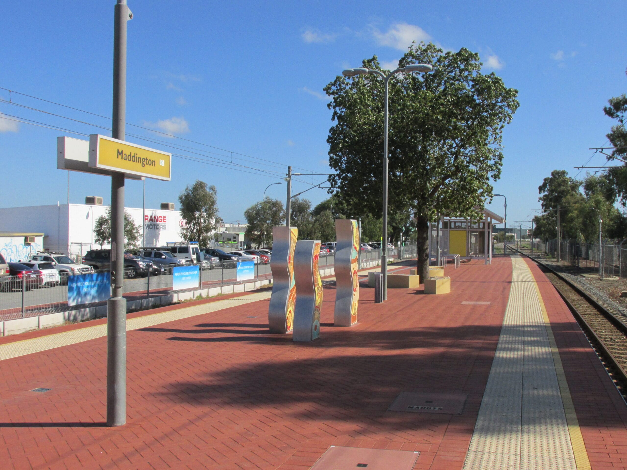 maddington-perthnovataxi-02